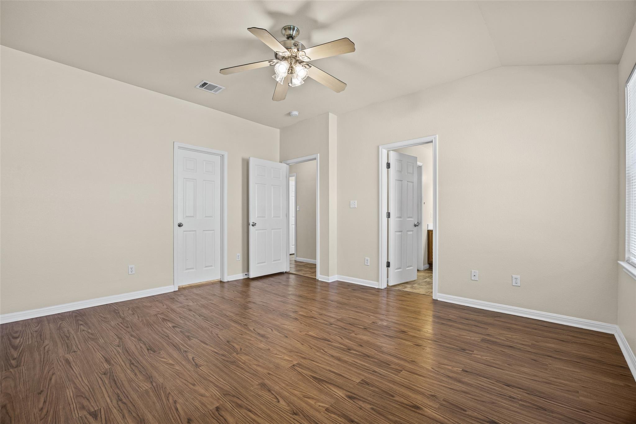 11612 Timber Heights Dr Property Photo 21