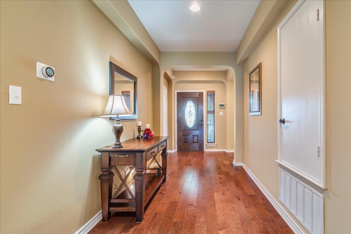 416 Hogg Pecan Pass Property Photo 4