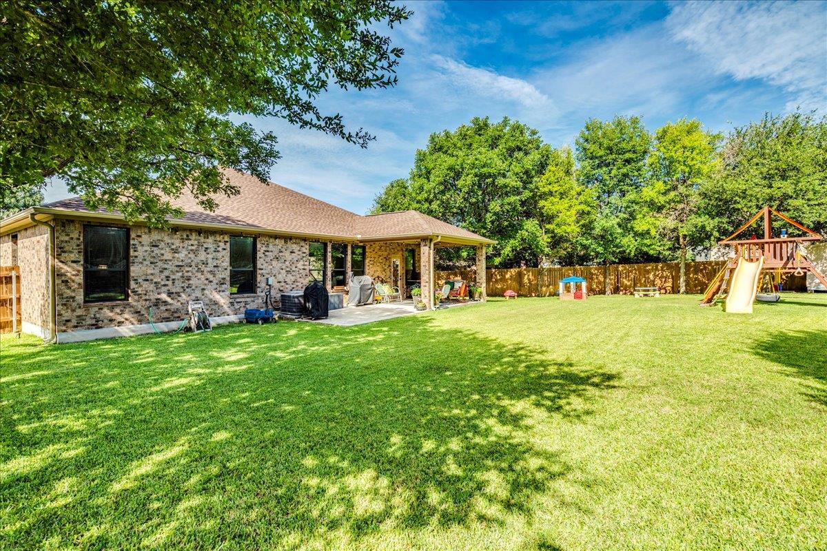 416 Hogg Pecan Pass Property Photo 29