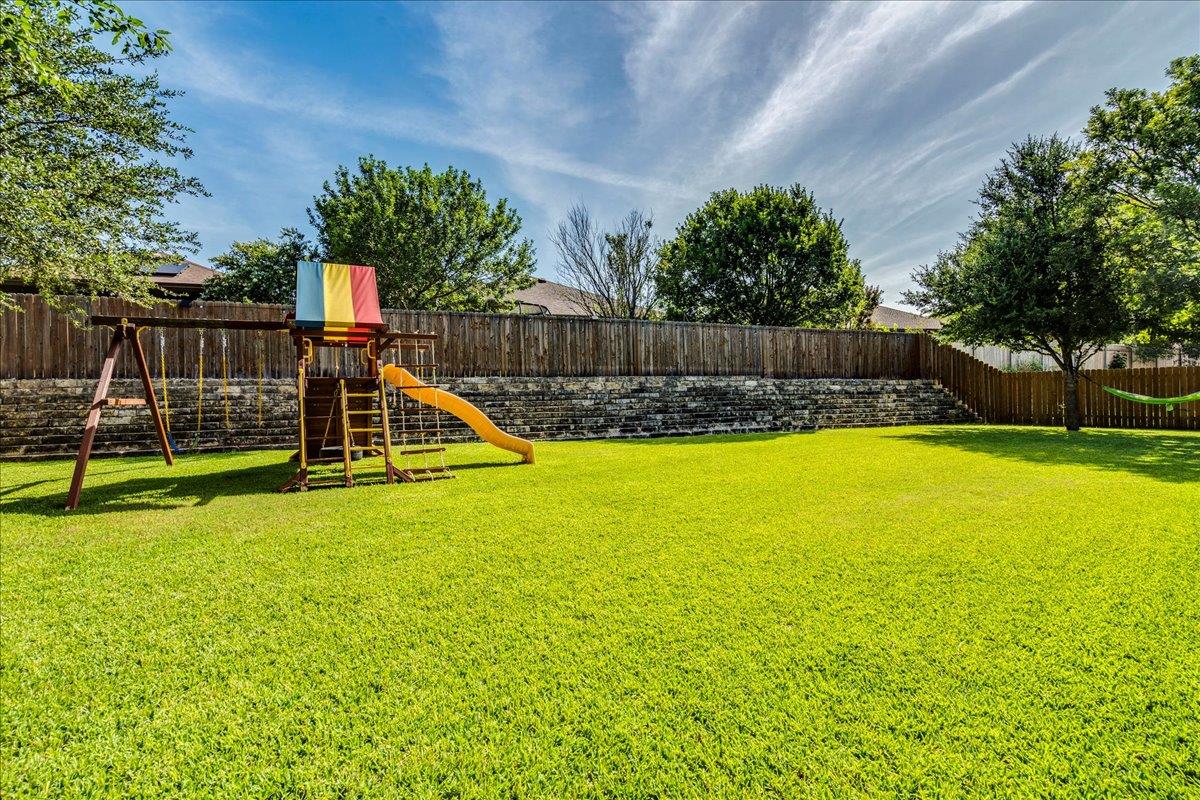 416 Hogg Pecan Pass Property Photo 31