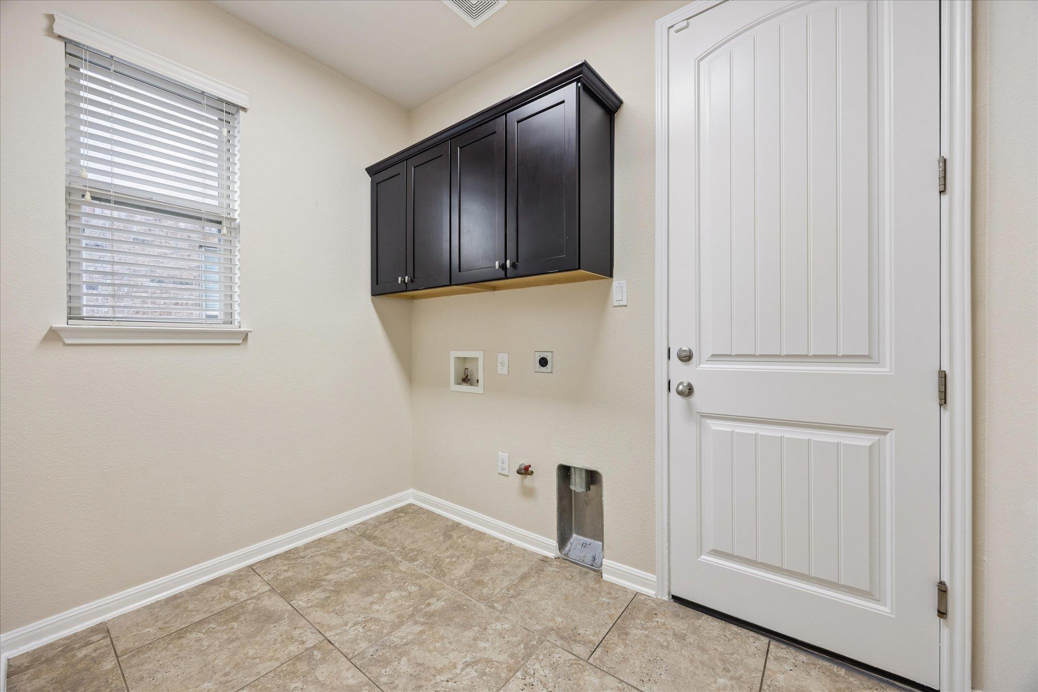 3302 Mossy Grove Ct Property Photo 18