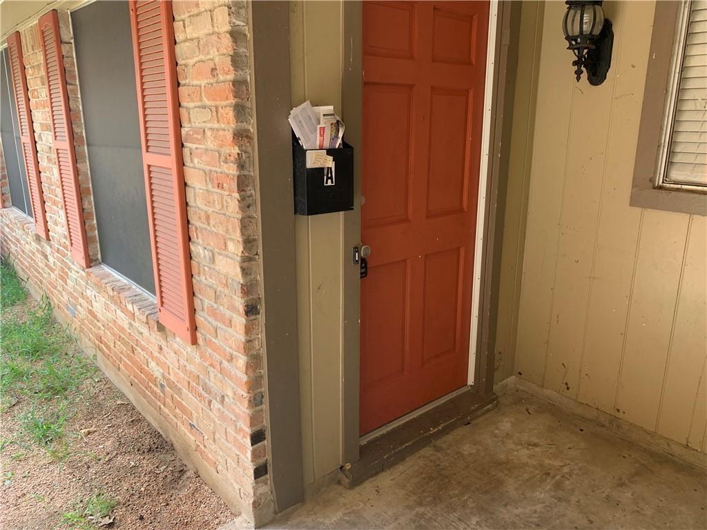 7208 Creekside Dr #a Property Photo 2