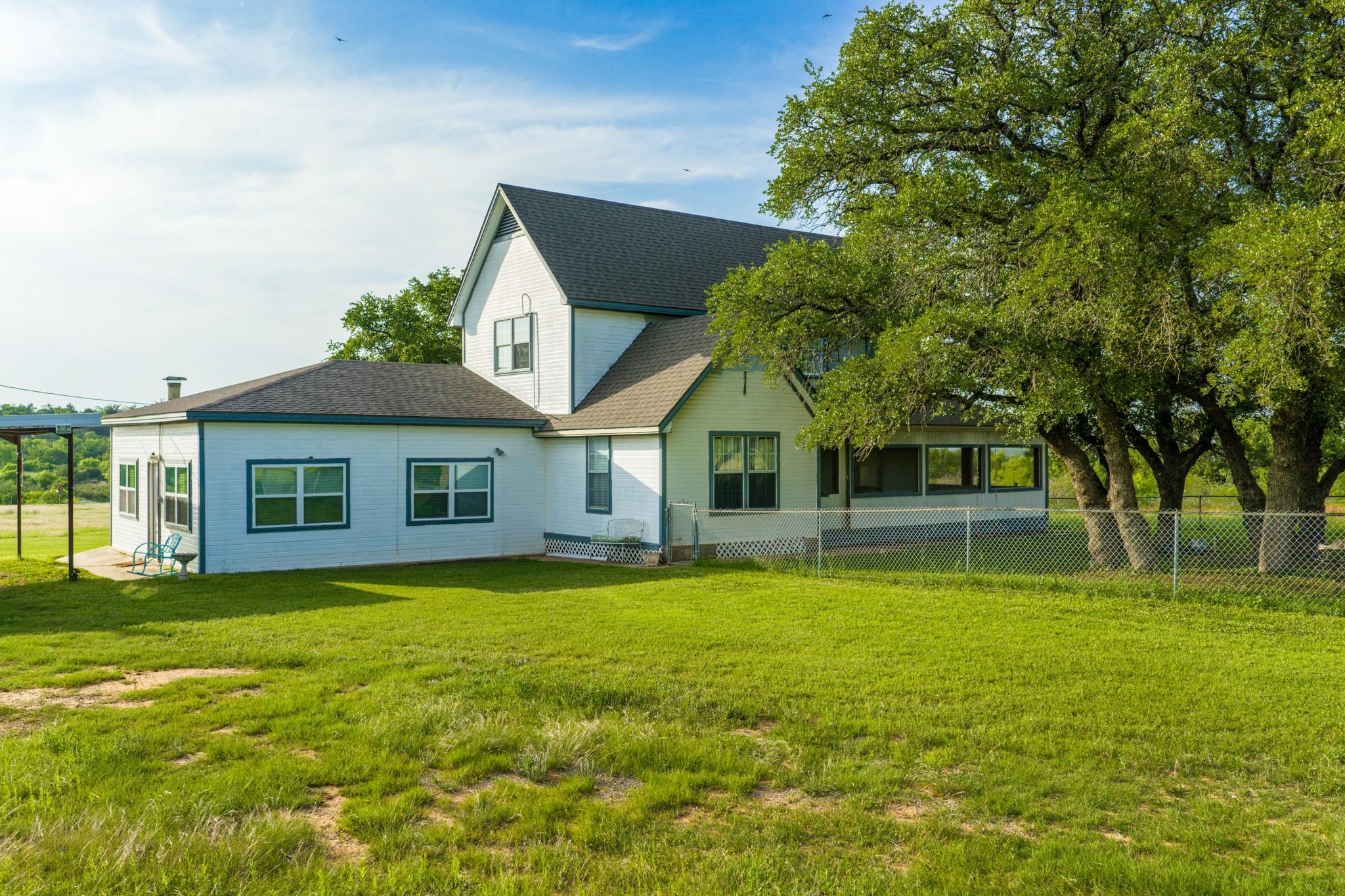 11079 Cr 266 None Property Photo 11