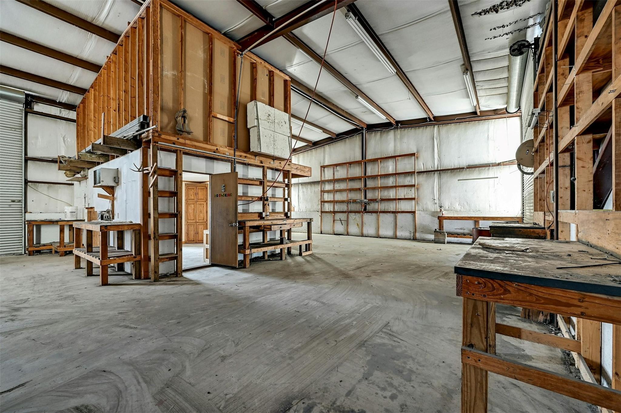 240 County Road 305 Property Photo 8