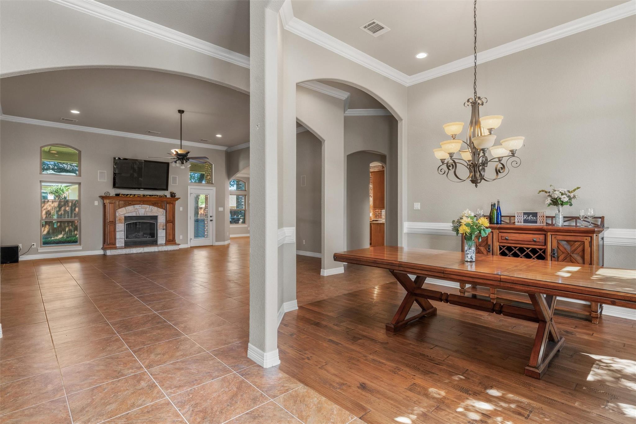 8006 Ridgeway Ct Property Photo 6