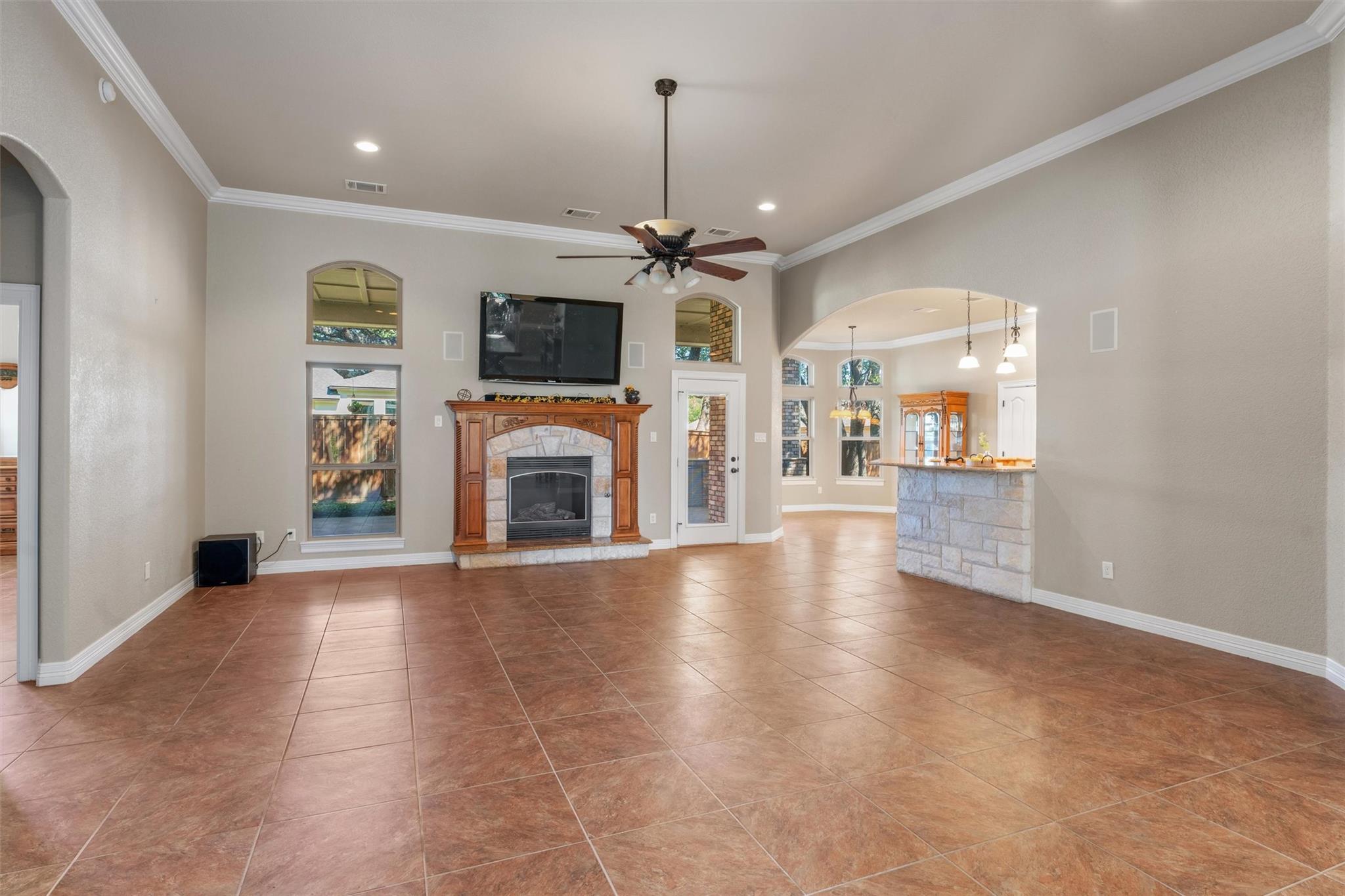 8006 Ridgeway Ct Property Photo 9