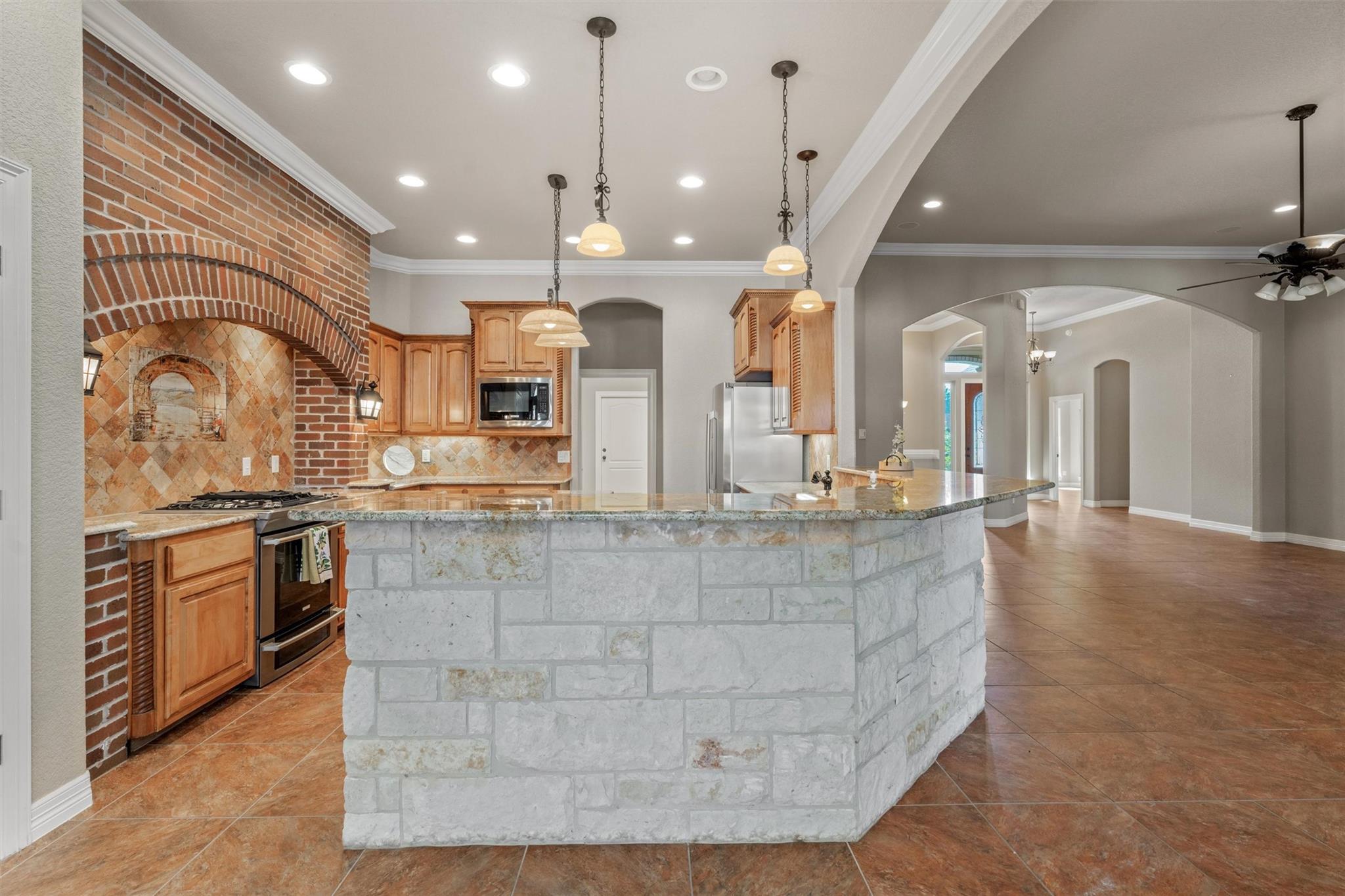 8006 Ridgeway Ct Property Photo 15