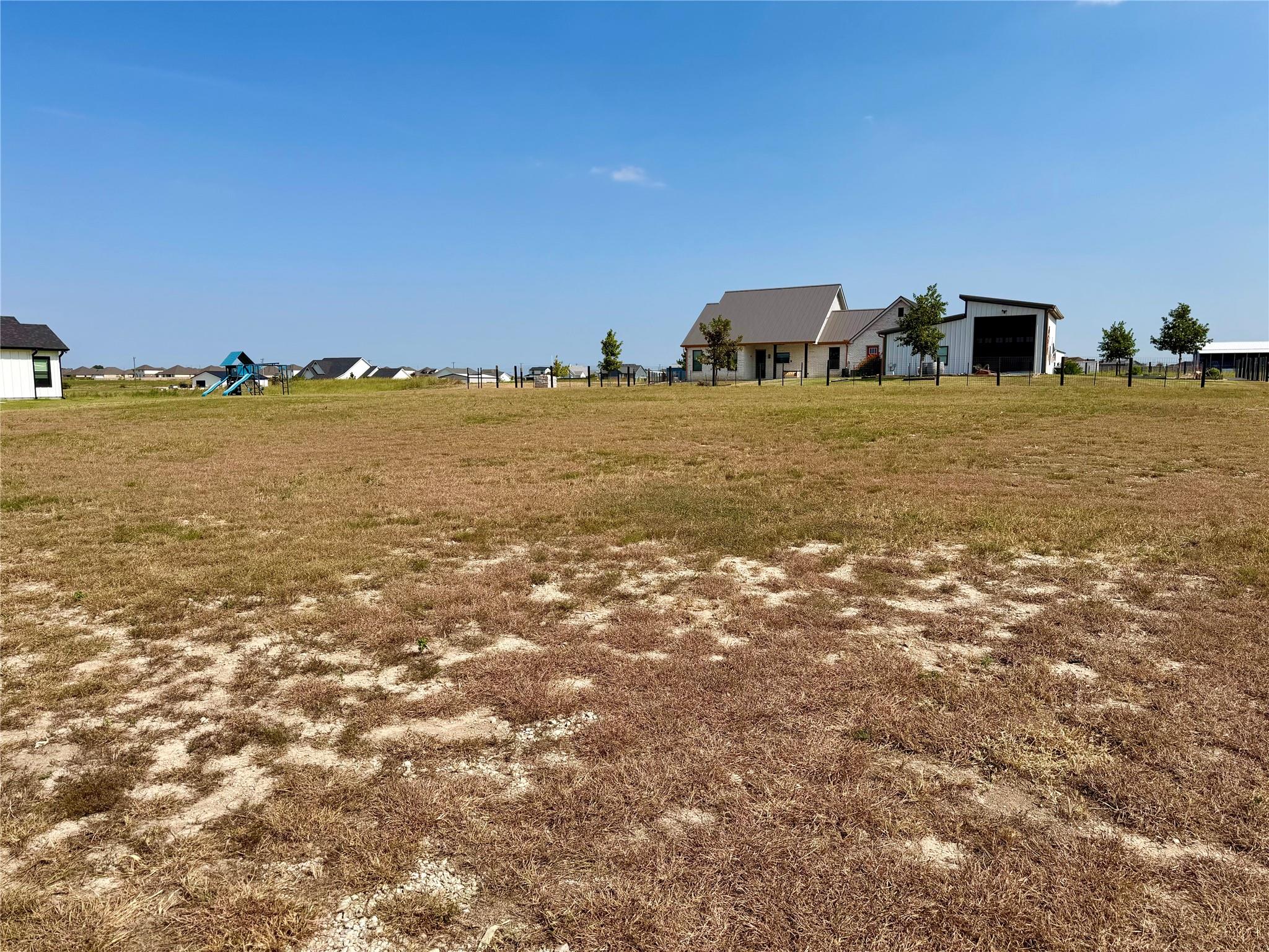 15965 Armstrong Loop Rd Property Photo 3