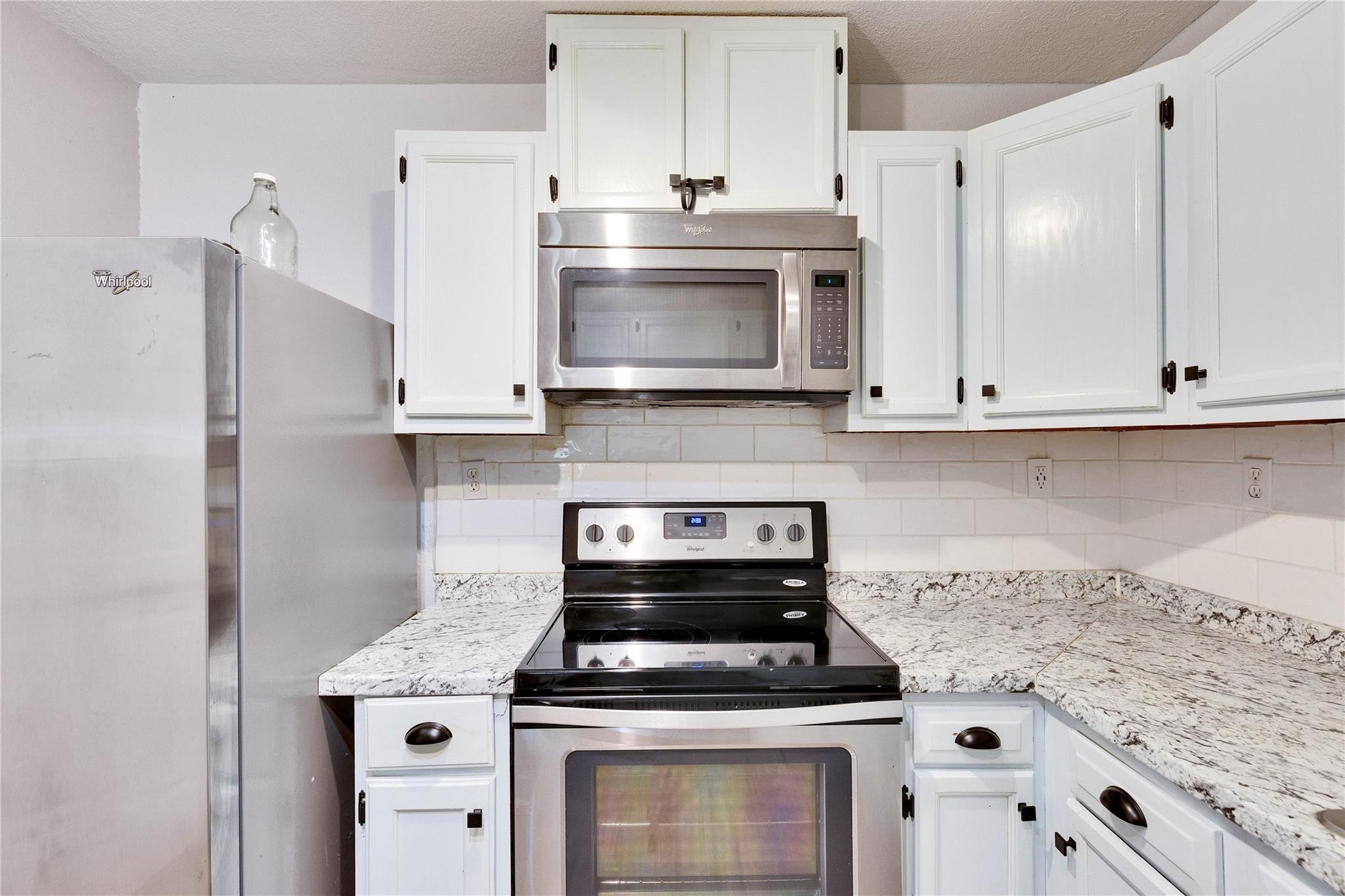 16213 Monks Mountain Dr Property Photo 12