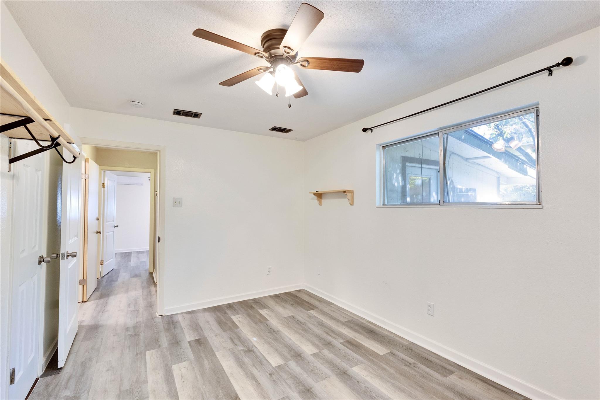 16213 Monks Mountain Dr Property Photo 28