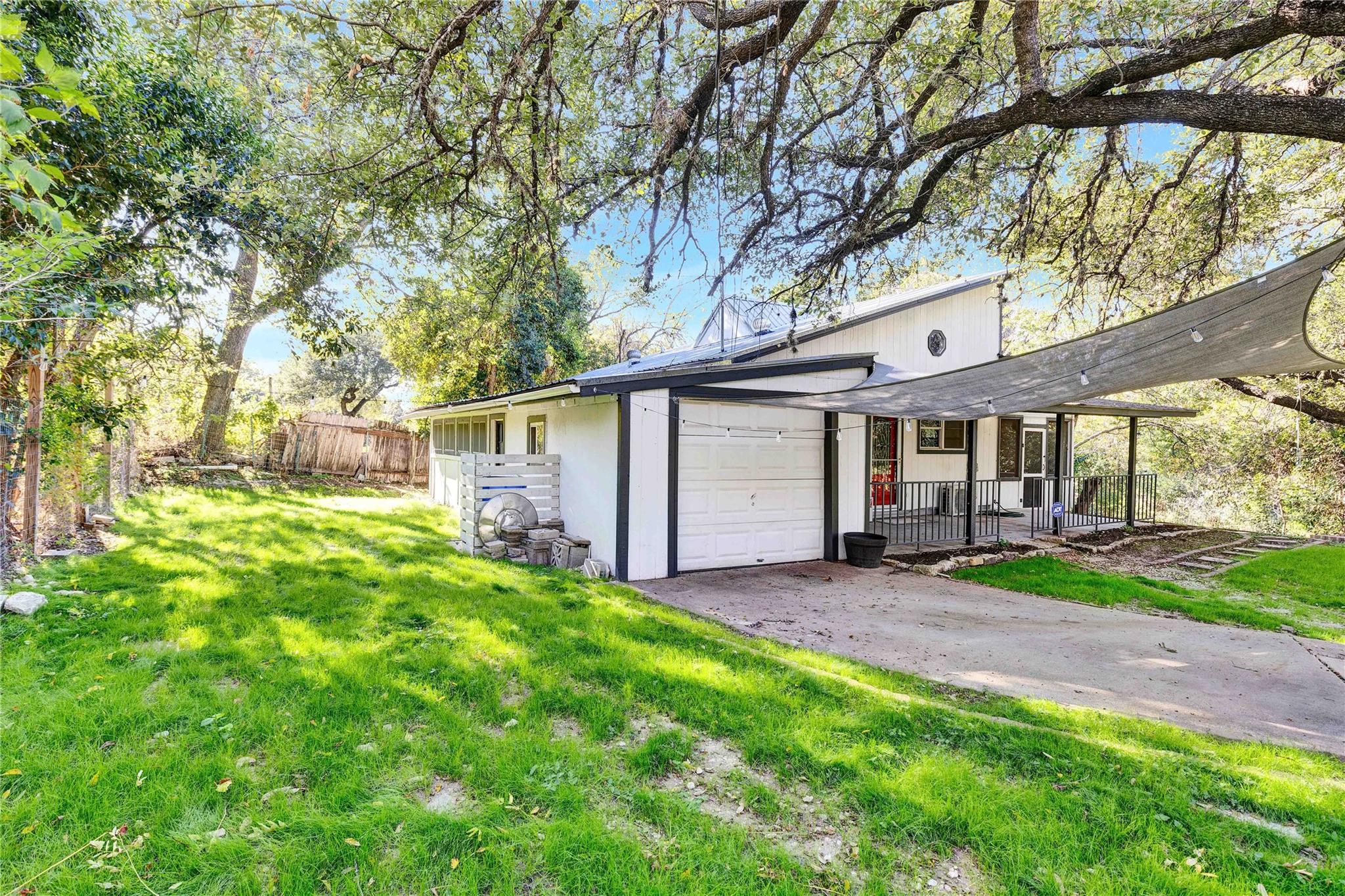 16213 Monks Mountain Dr Property Photo 38