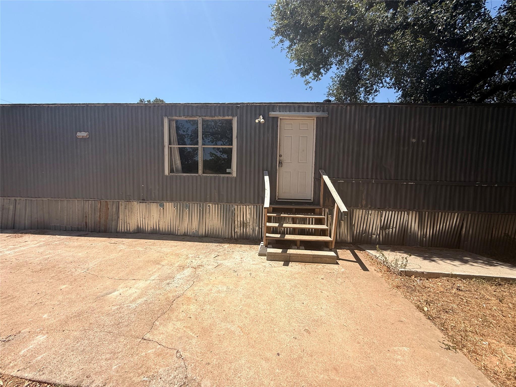 933 W Highway 71 None Property Photo 20