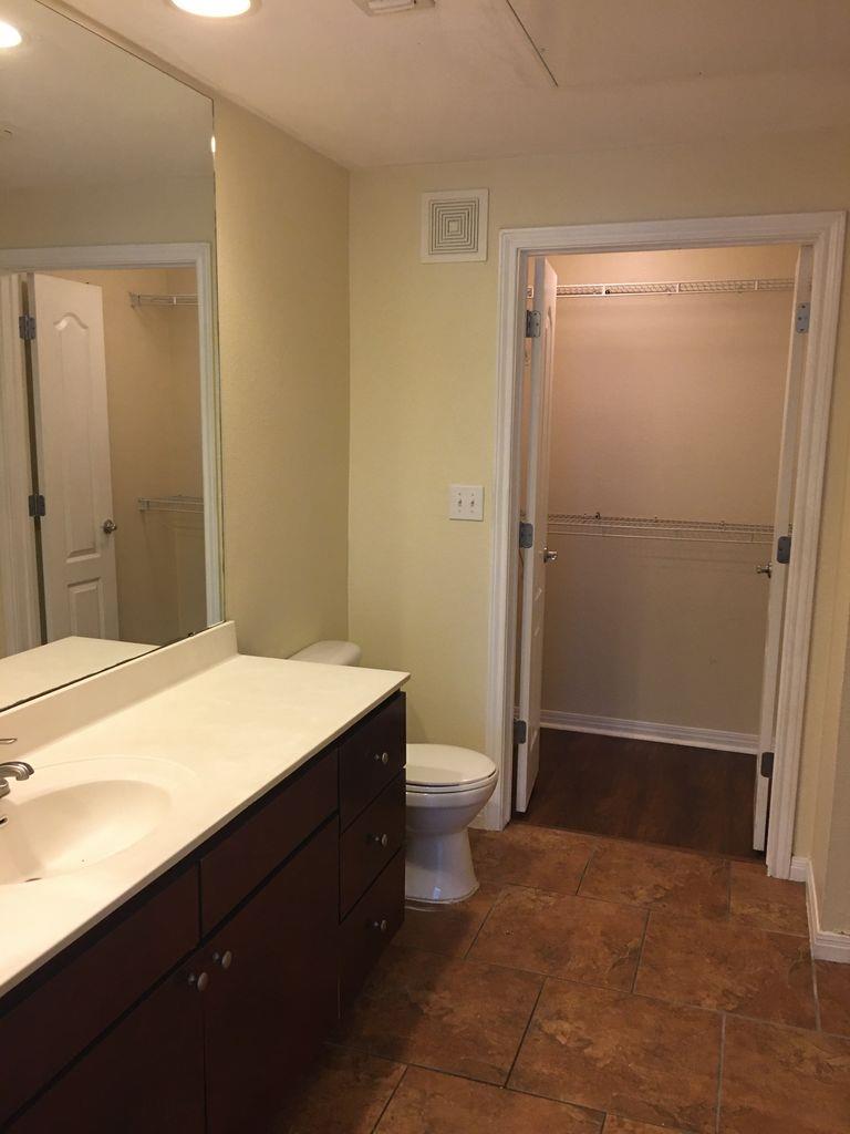 2505 San Gabriel St #204 Property Photo 5