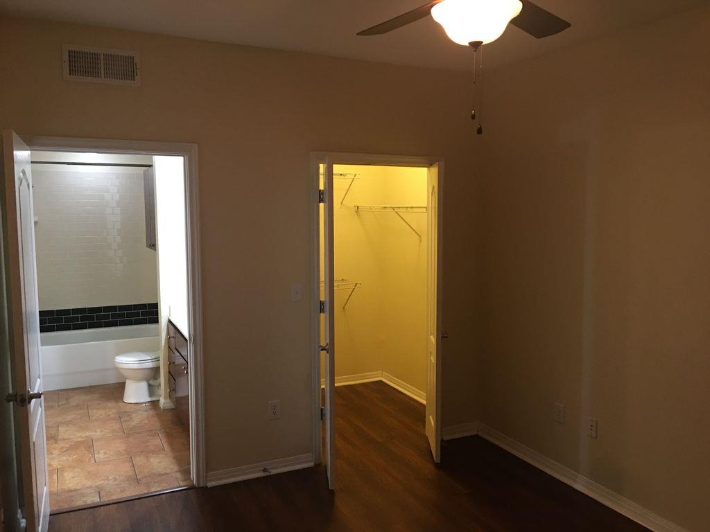 2505 San Gabriel St #204 Property Photo 8