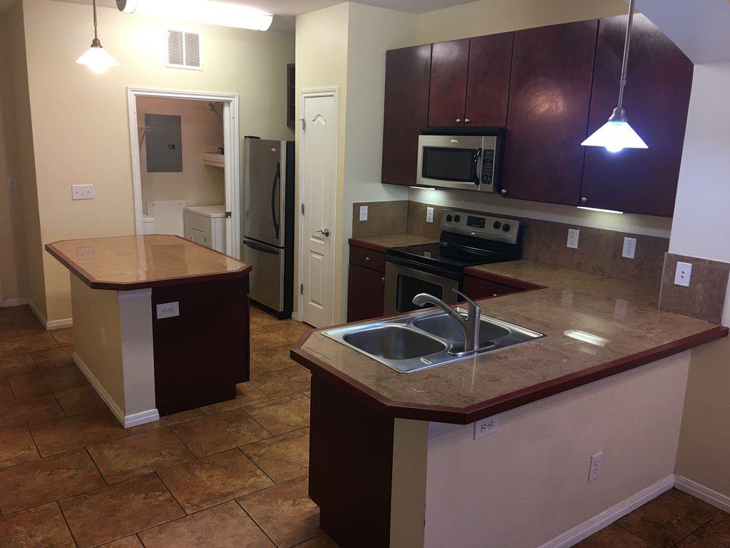 2505 San Gabriel St #204 Property Photo 10