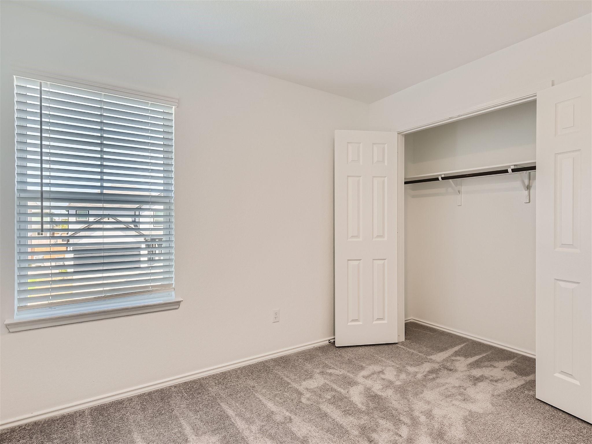 1513 Hope Ranch Rd Property Photo 6