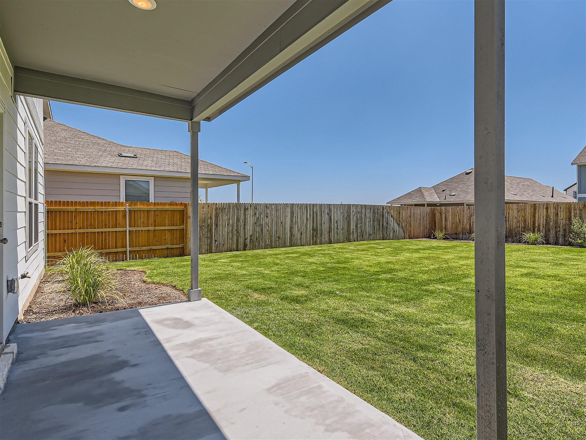 1513 Hope Ranch Rd Property Photo 25