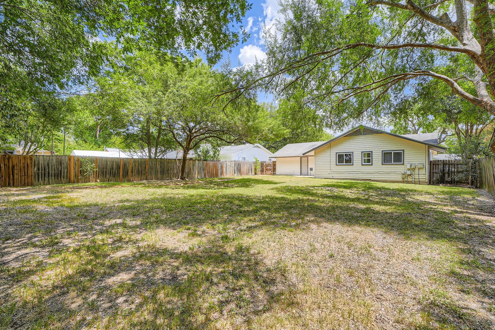 5408 Peppertree Pkwy Property Photo 1
