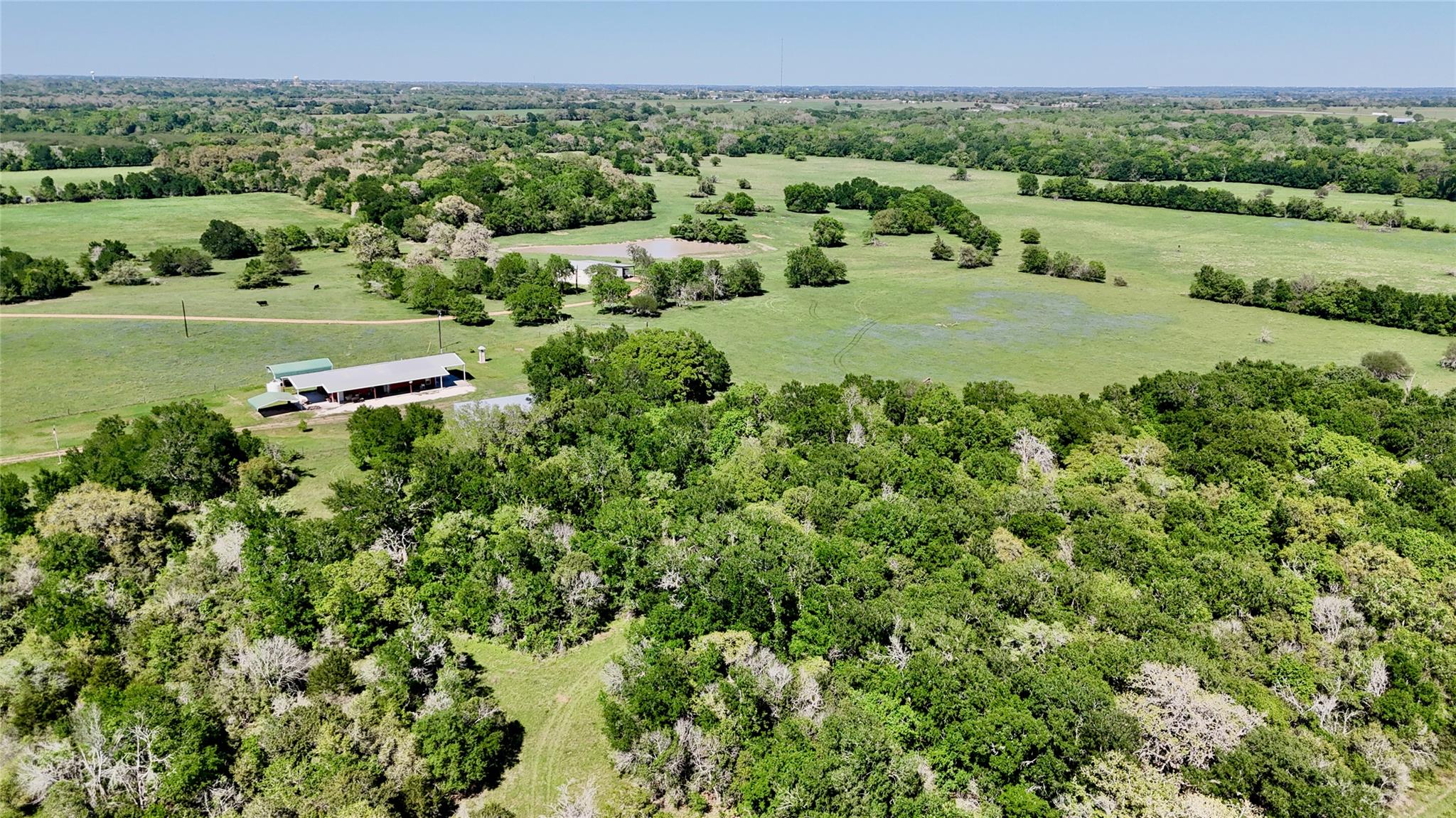 4255 Fm 957 Property Photo 5