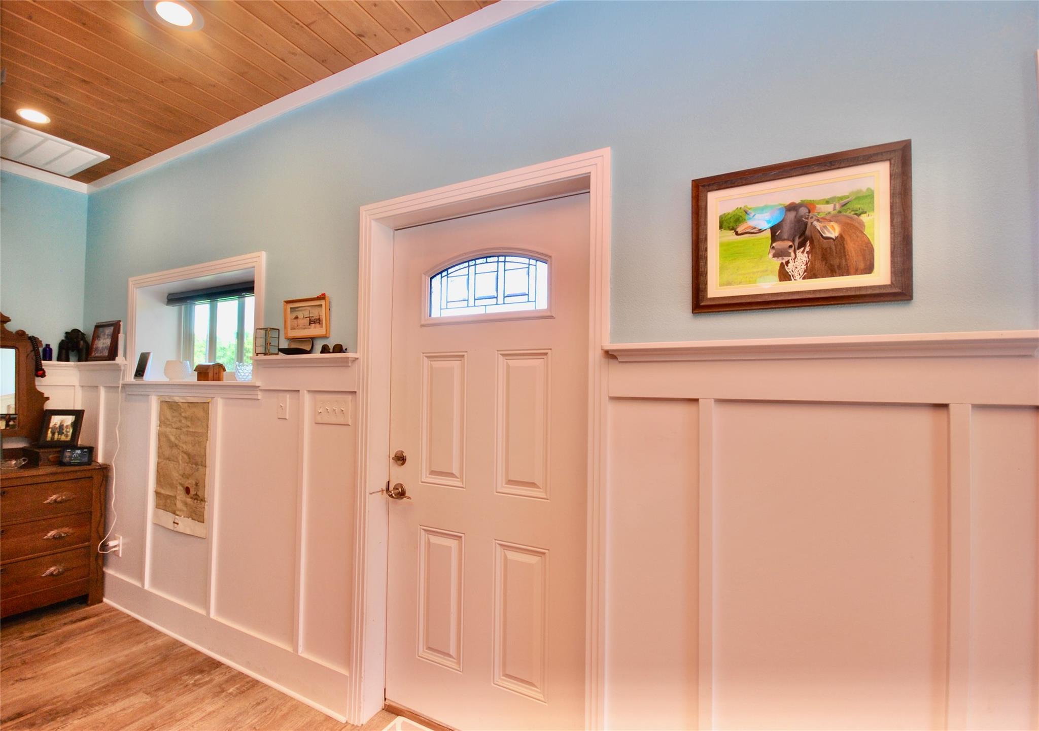 4255 Fm 957 Property Photo 11