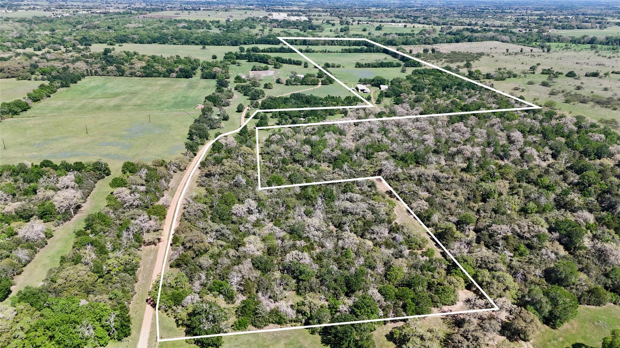 4255 Fm 957 Property Photo 40