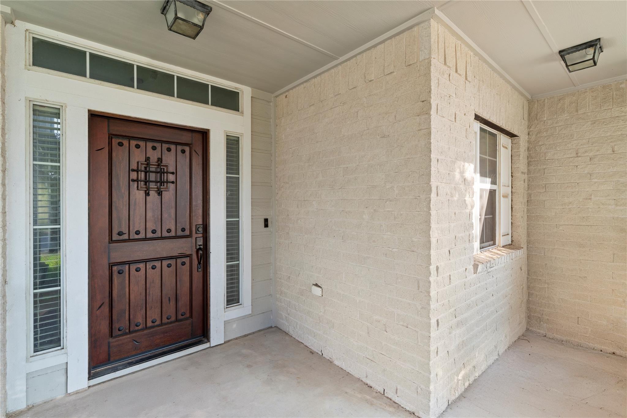 14621 Ginseng Cv Property Photo 3
