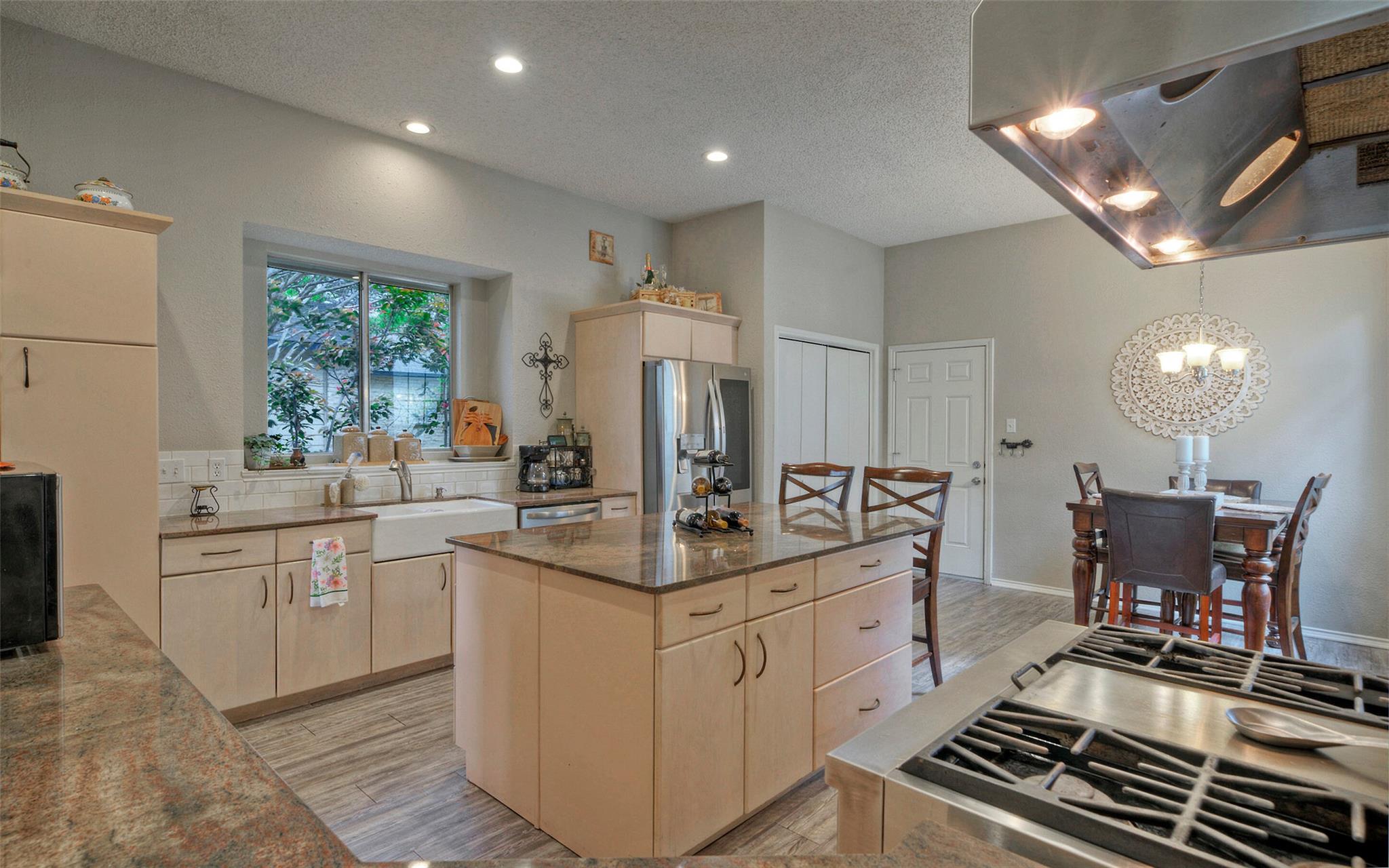 8105 Elkhorn Mountain Trl Property Photo 11