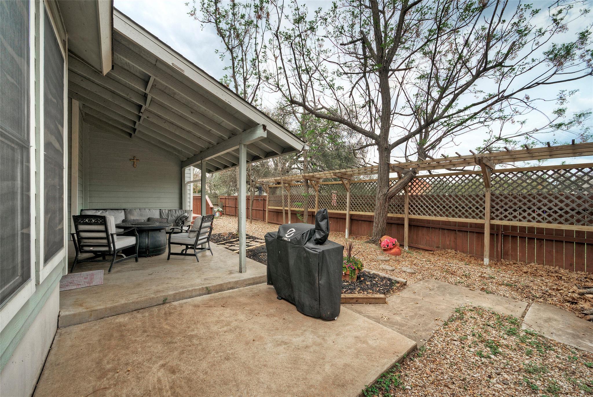 8105 Elkhorn Mountain Trl Property Photo 29