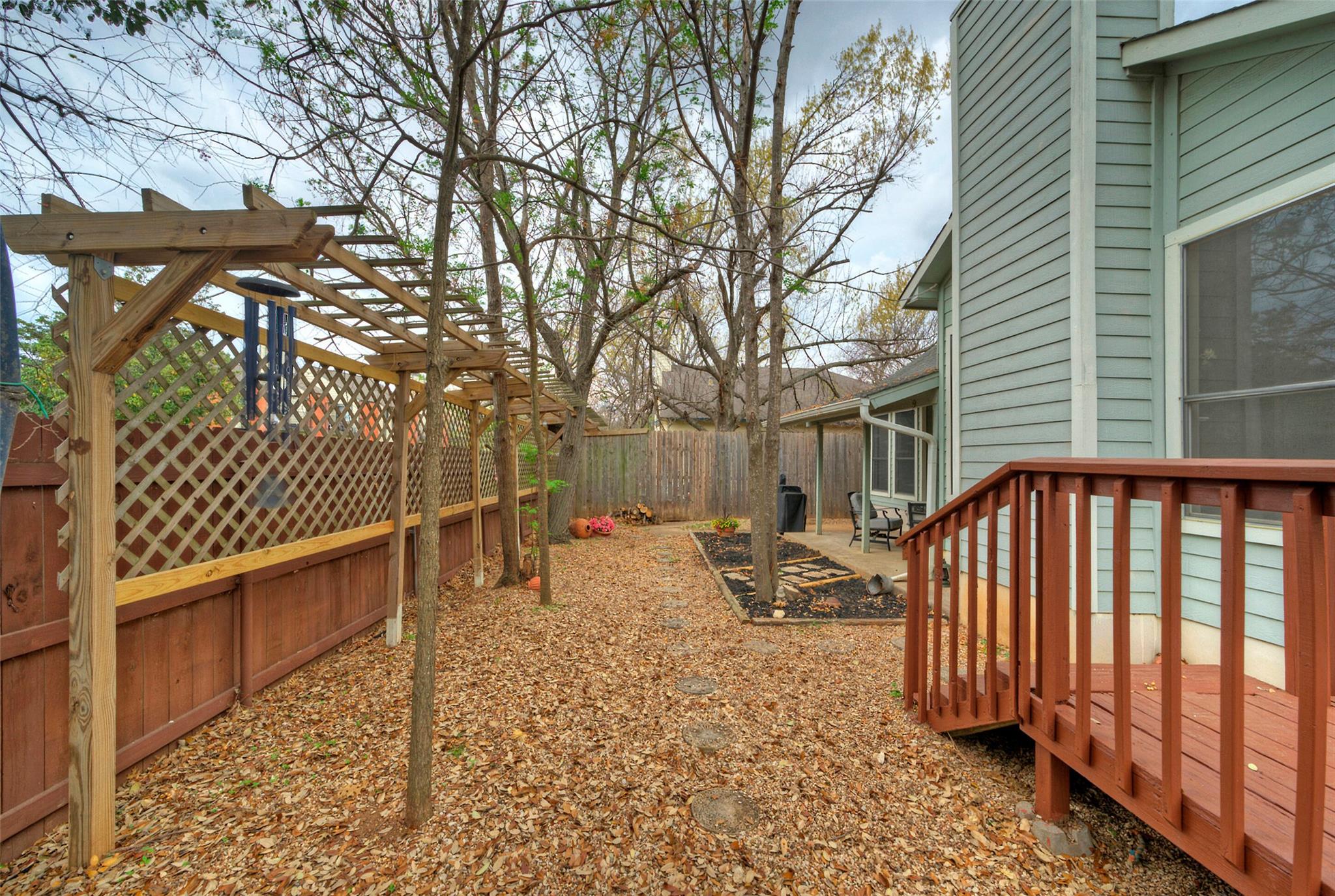 8105 Elkhorn Mountain Trl Property Photo 33