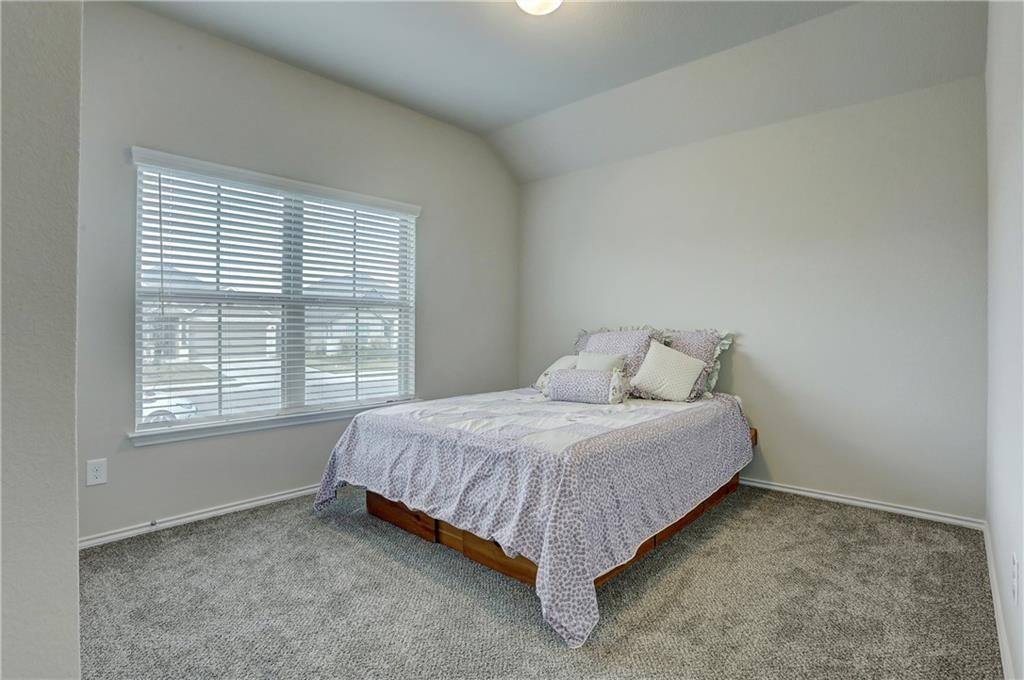 111 Finley St Property Photo 12