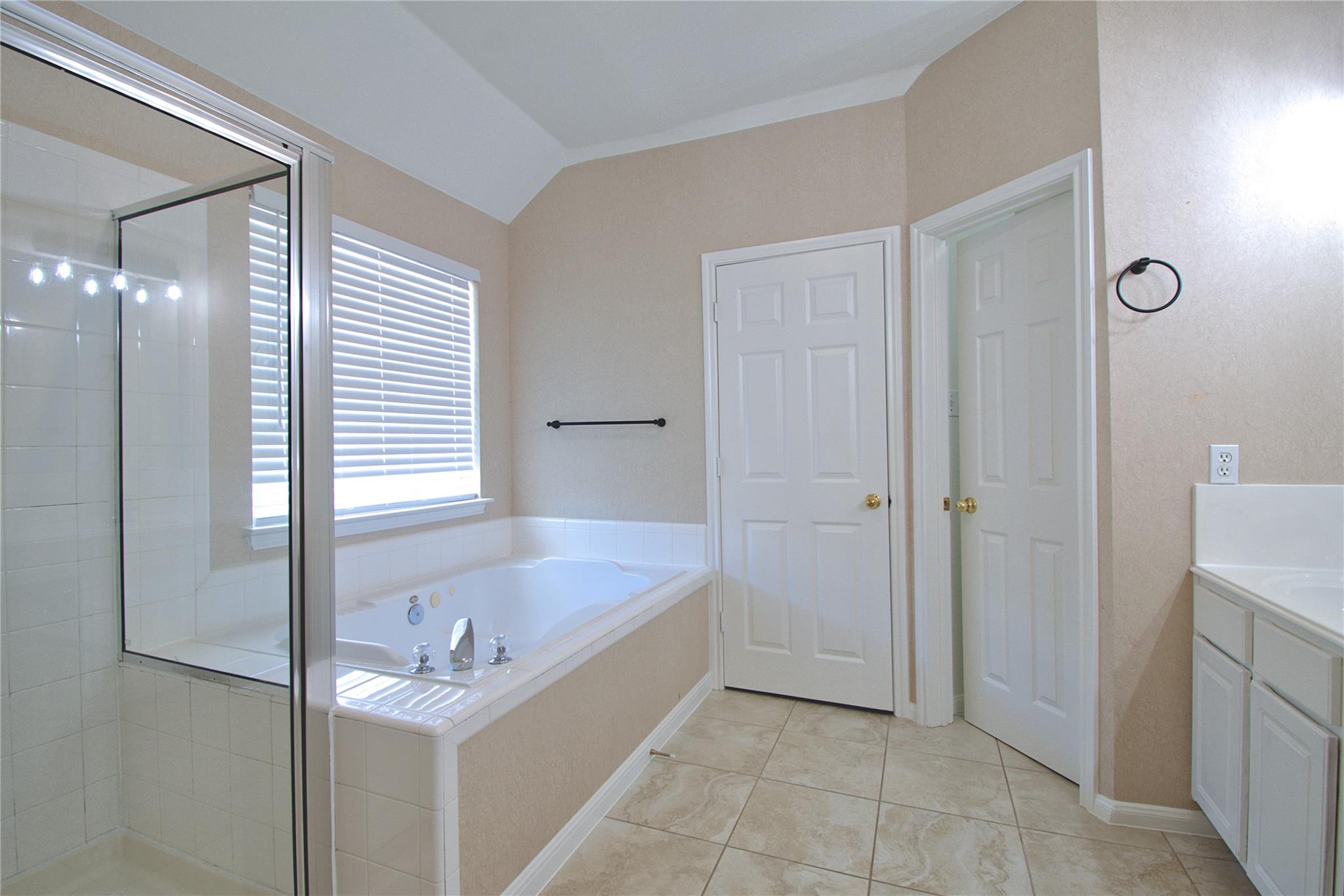 13528 Oregon Flats Trl Property Photo 25