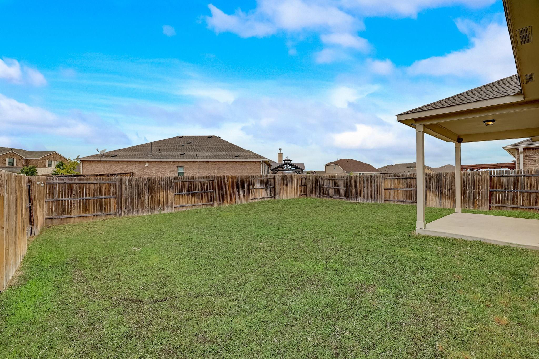 19704 Cherubini Trl Property Photo 8