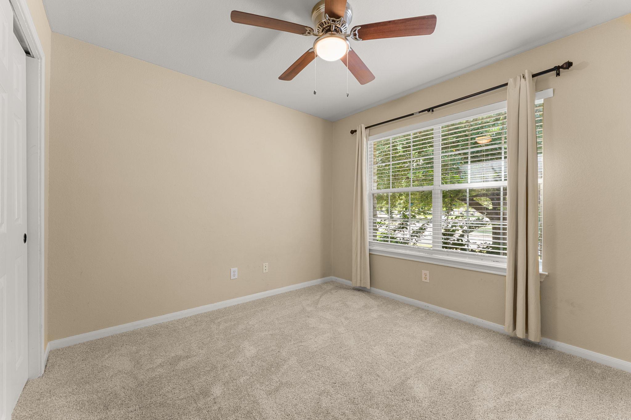 1005 Blackburn Pl Property Photo 25