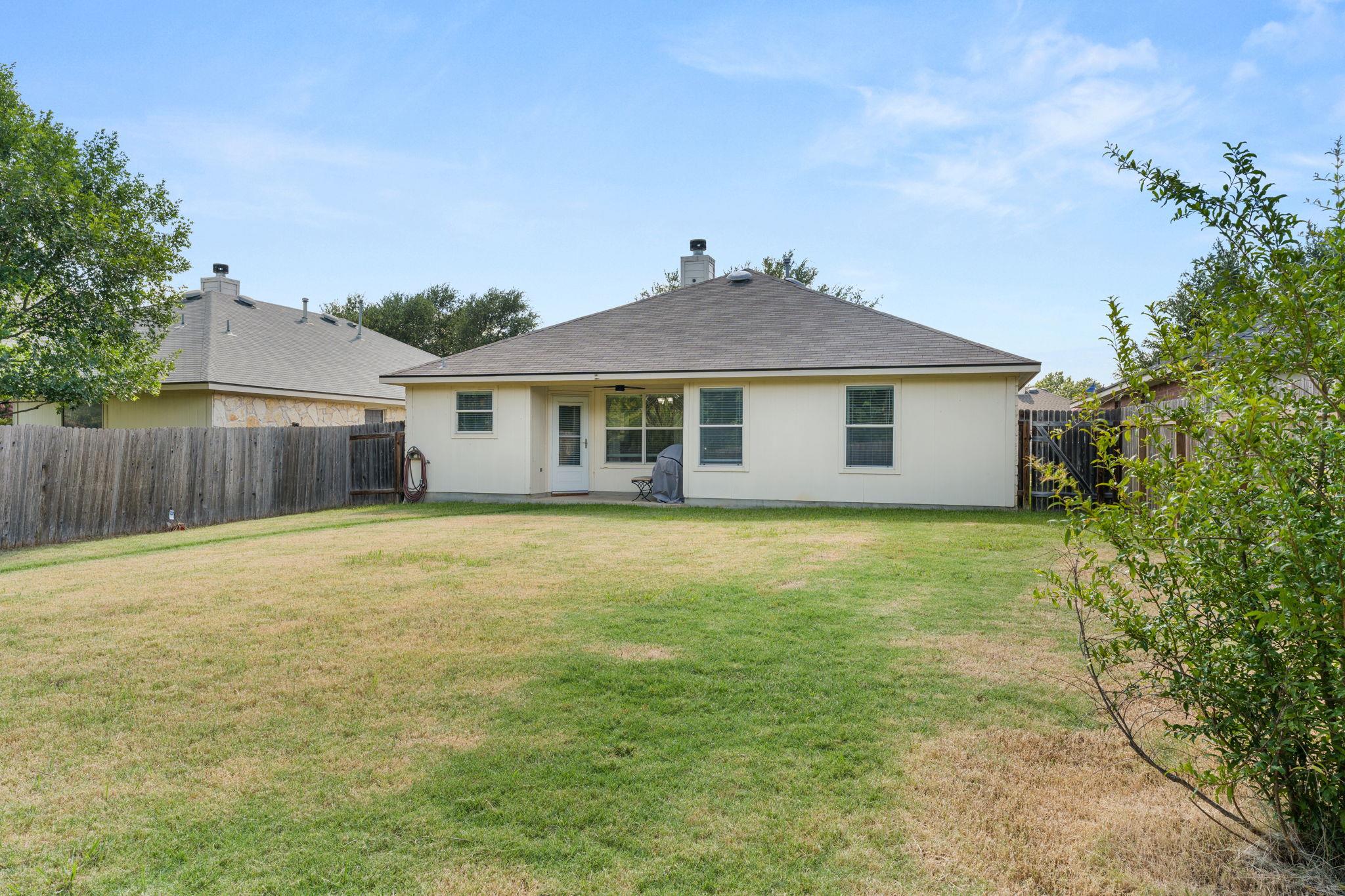 1005 Blackburn Pl Property Photo 31