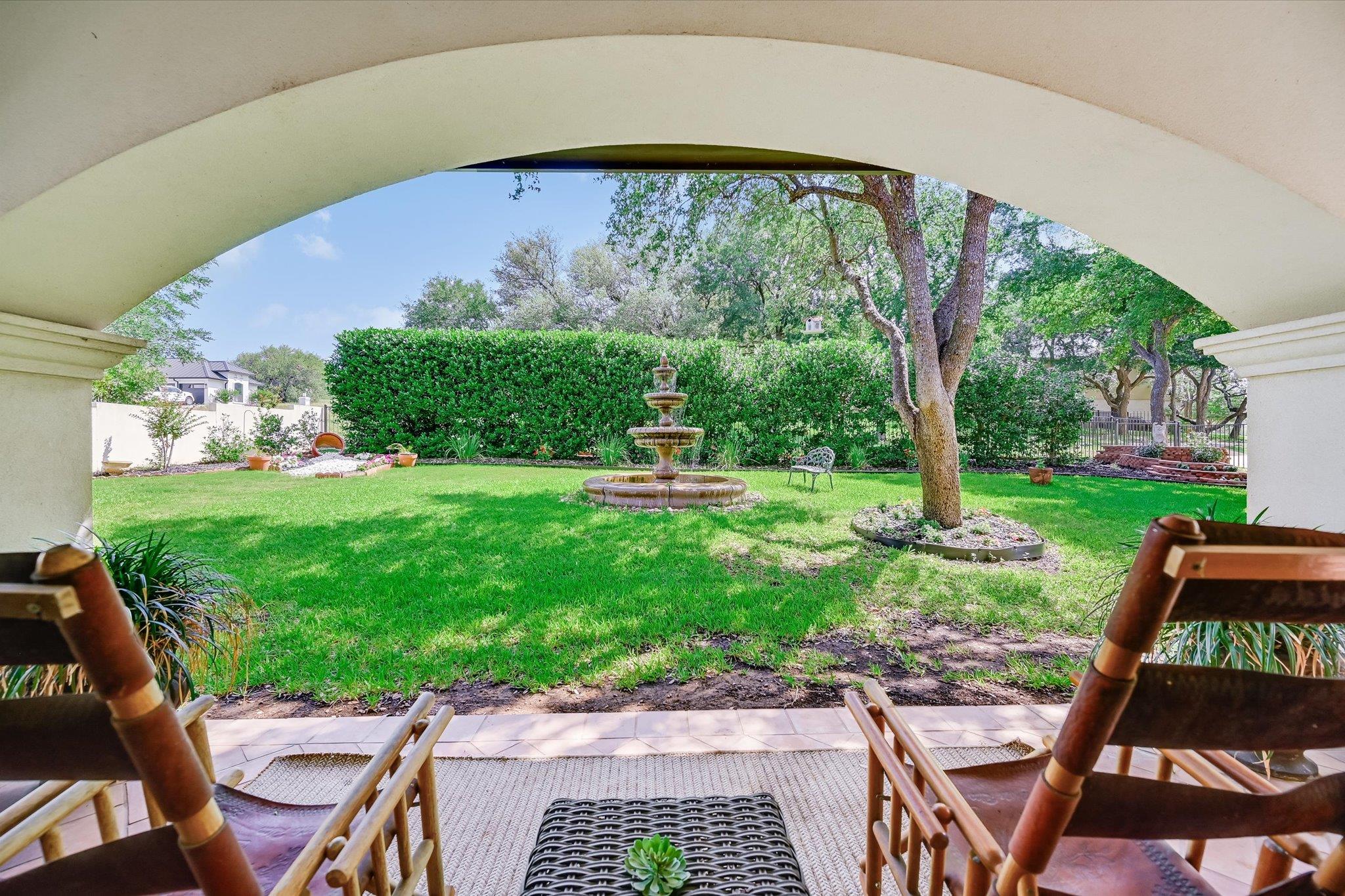 409 Turquoise None Property Photo 4