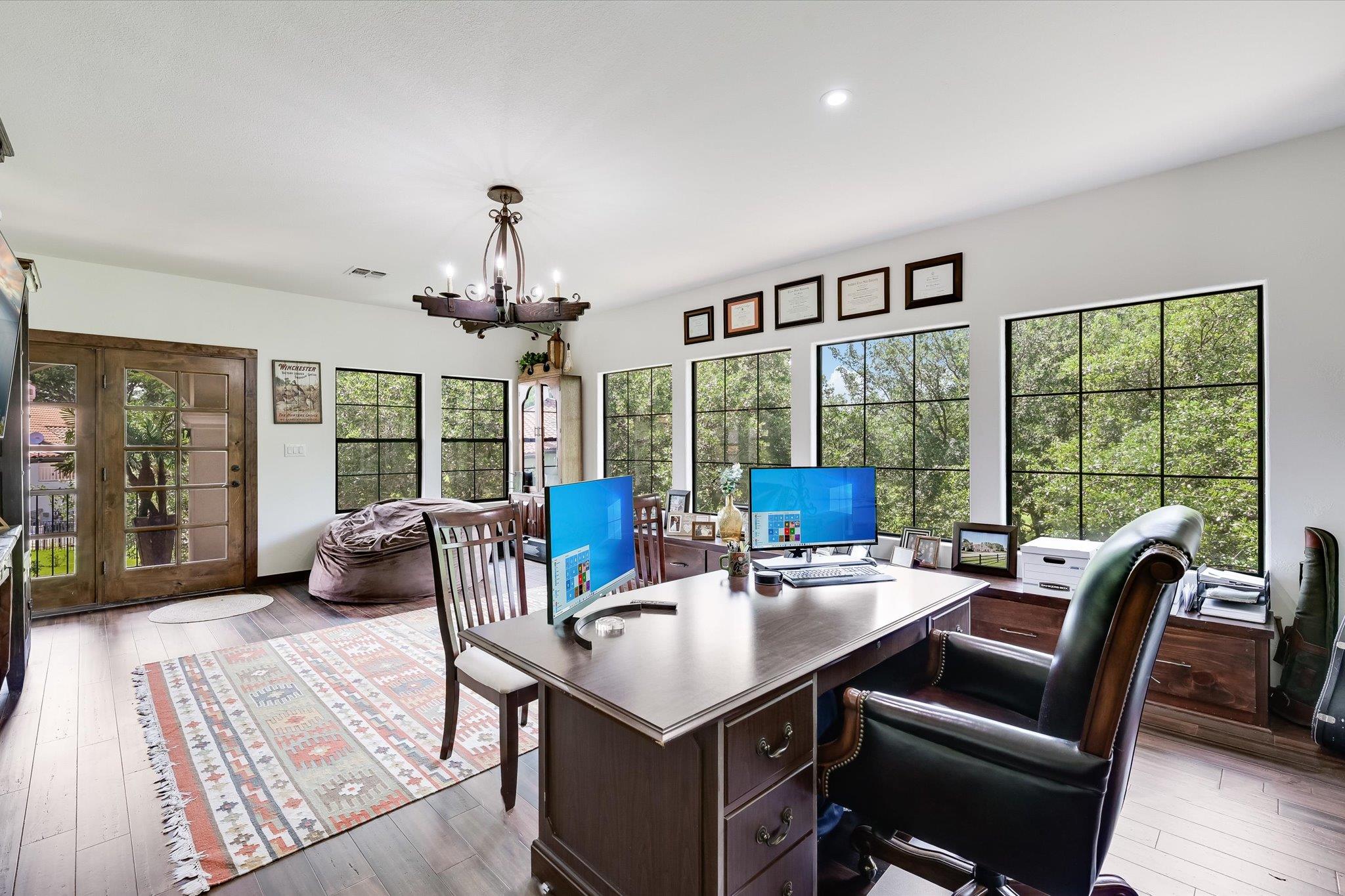 409 Turquoise None Property Photo 16