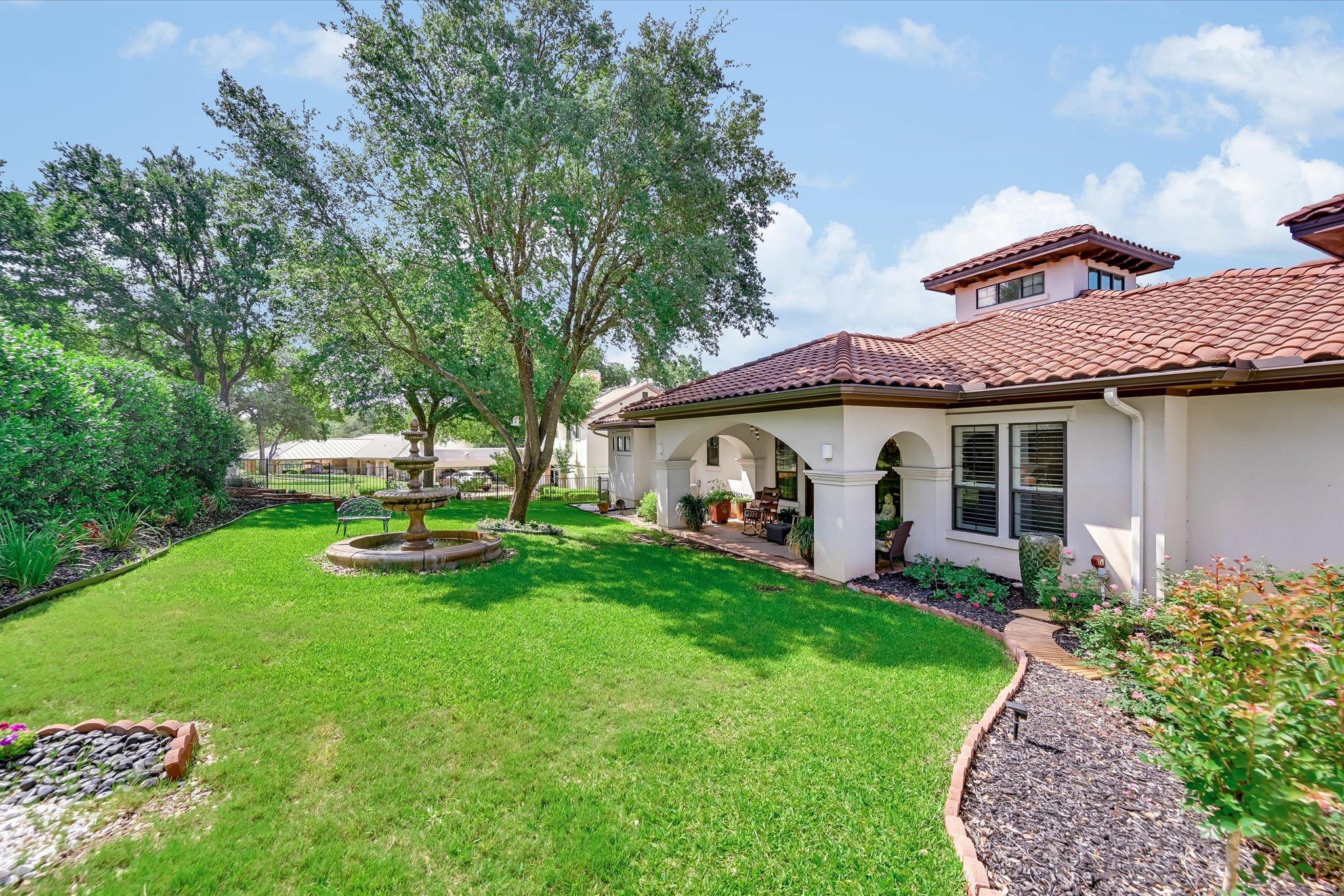 409 Turquoise None Property Photo 29