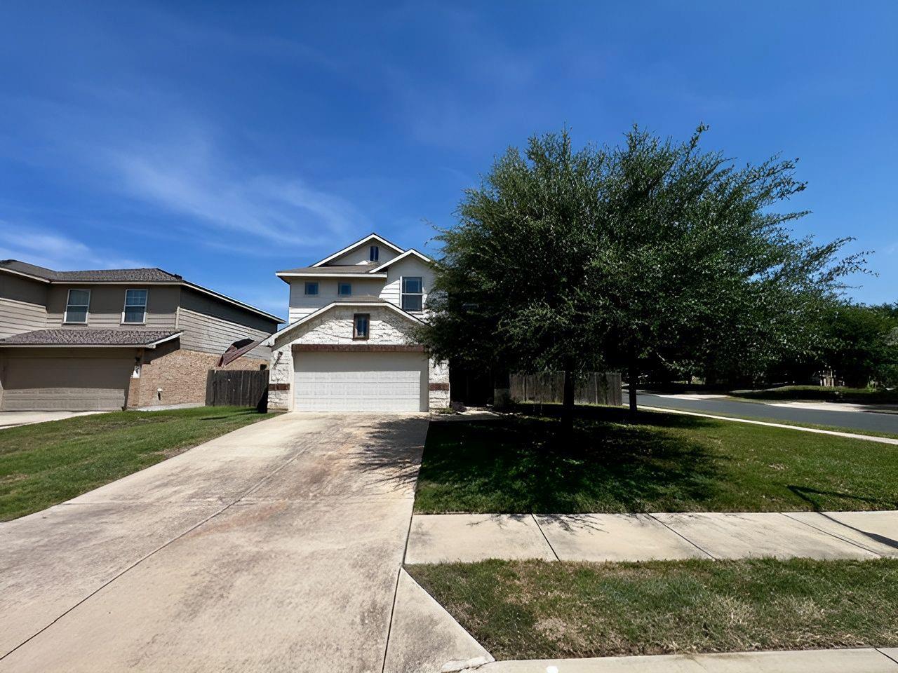100 Magpie Goose Ln Property Photo 2
