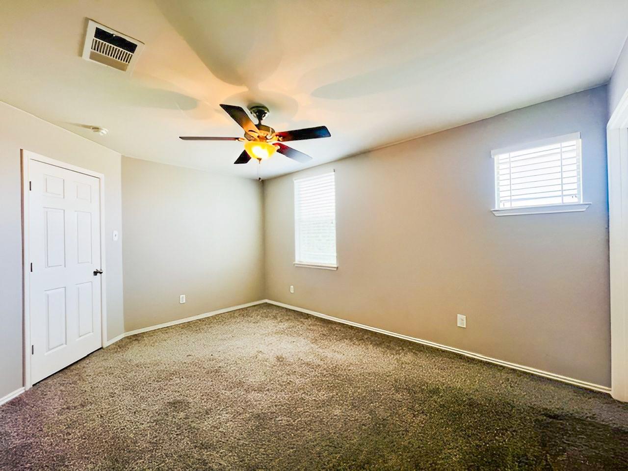 100 Magpie Goose Ln Property Photo 17