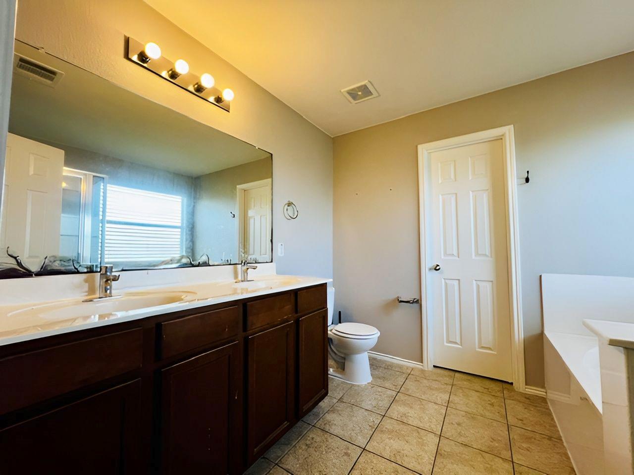 100 Magpie Goose Ln Property Photo 25