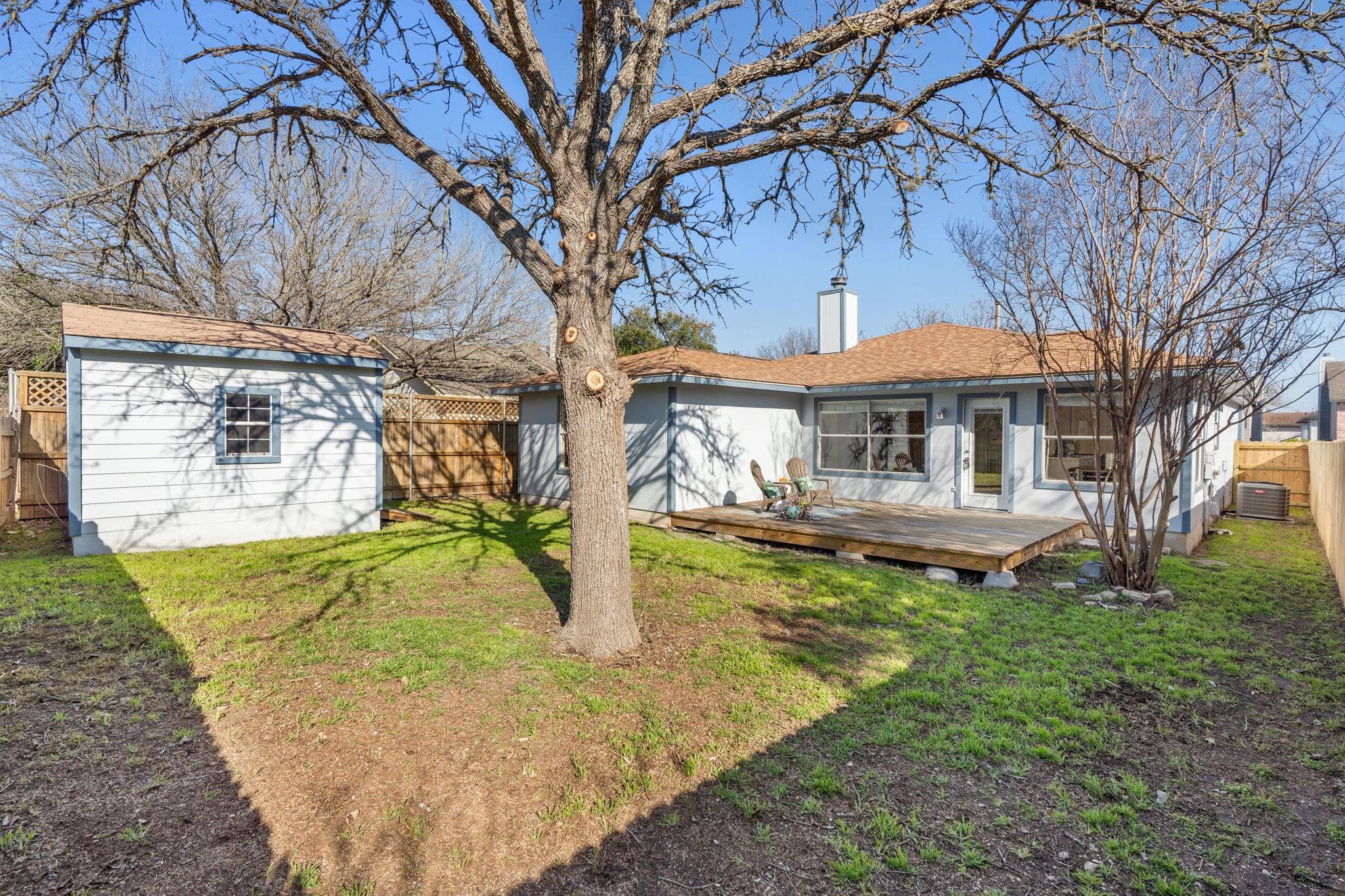 10704 Watchful Fox Dr Property Photo 29