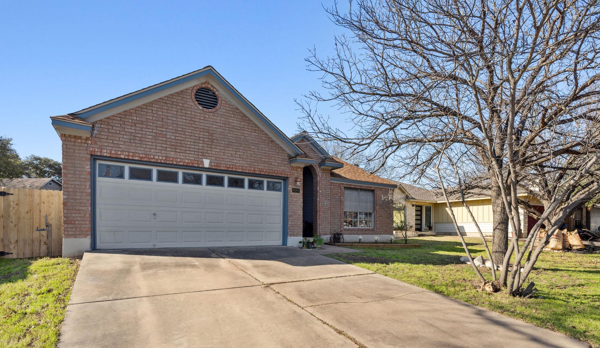 10704 Watchful Fox Dr Property Photo 31