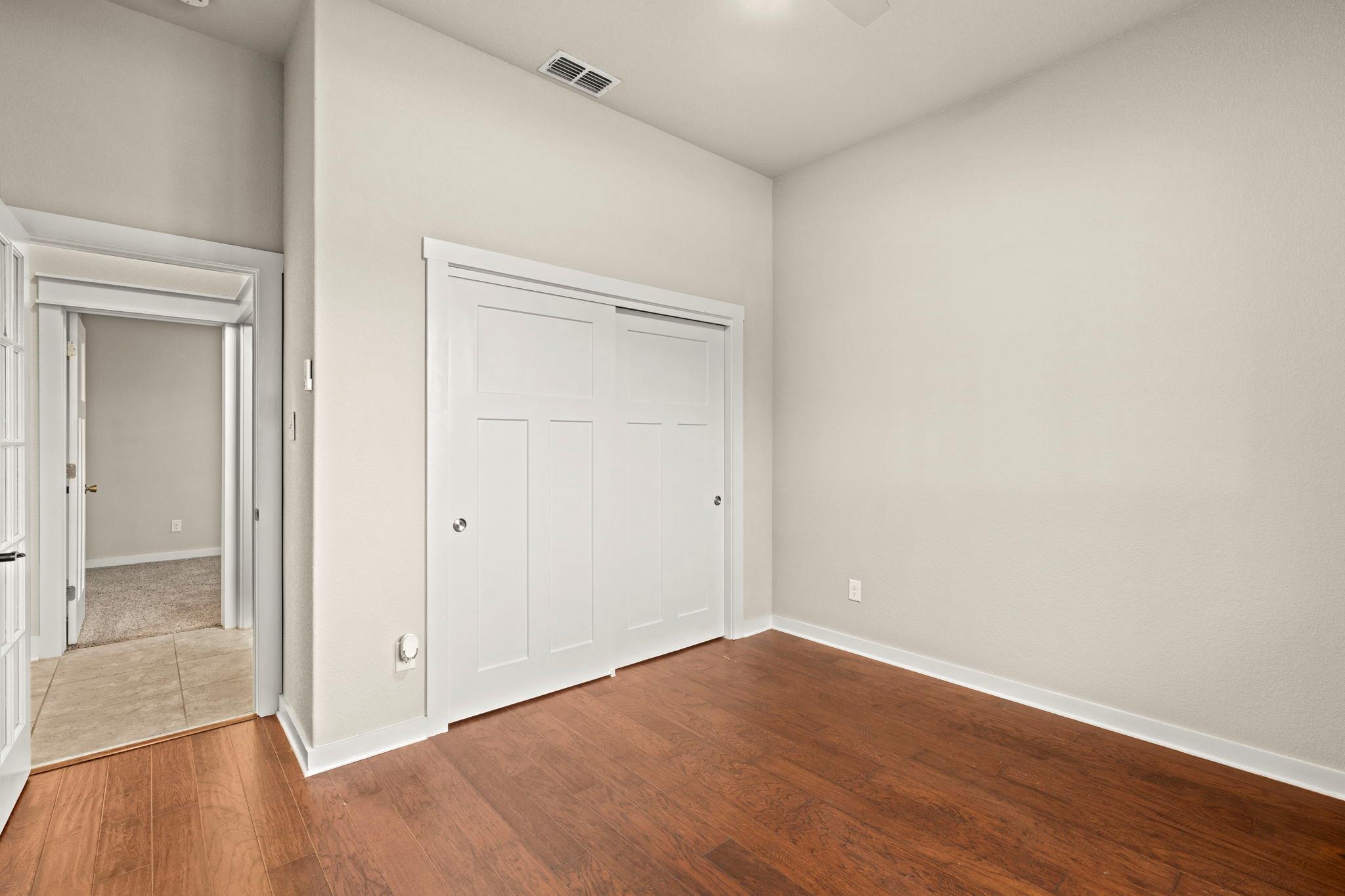 123 Archstone Loop Property Photo 11