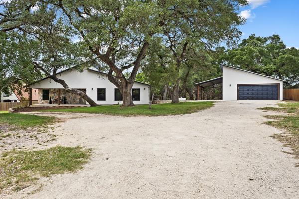 15 W Inwood Forest Dr Property Photo 1