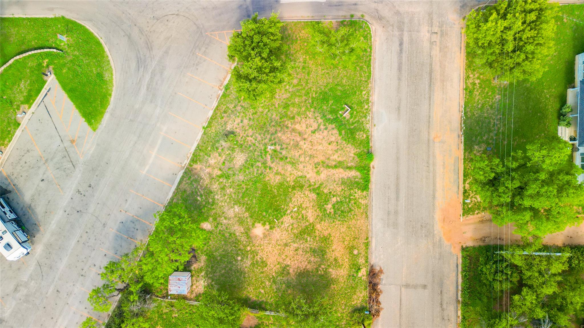 408 W Tarrant St Property Photo 30