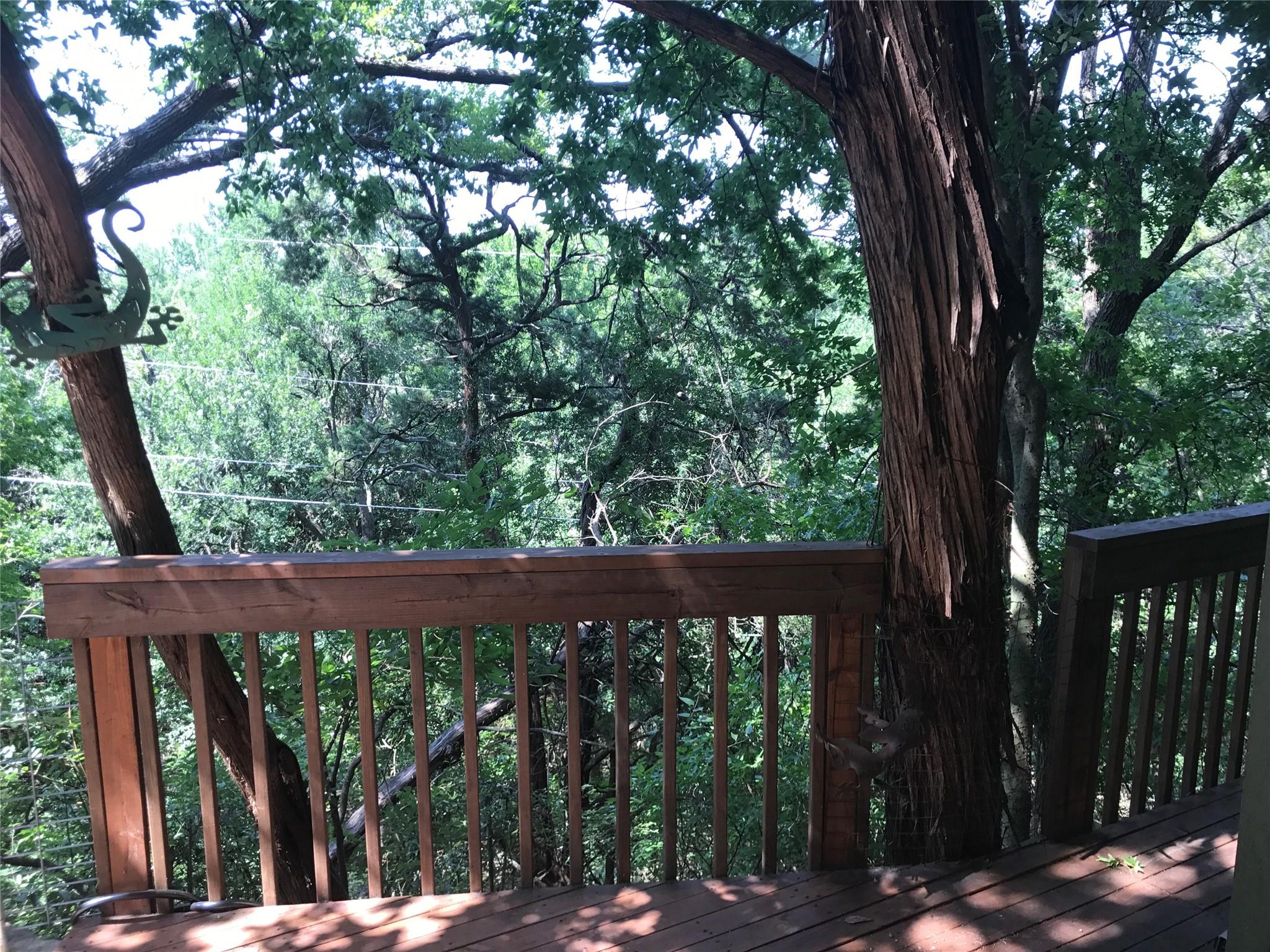 816 Ramble Ln #b Property Photo 14