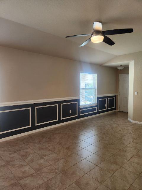 1033 Britt Ln Property Photo 4