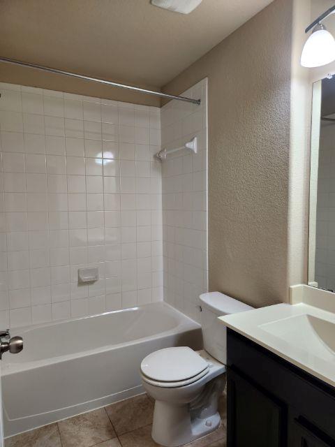 1033 Britt Ln Property Photo 10