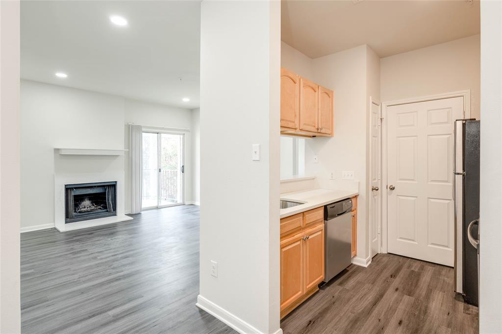 12166 Metric Blvd 252 Property Photo 1