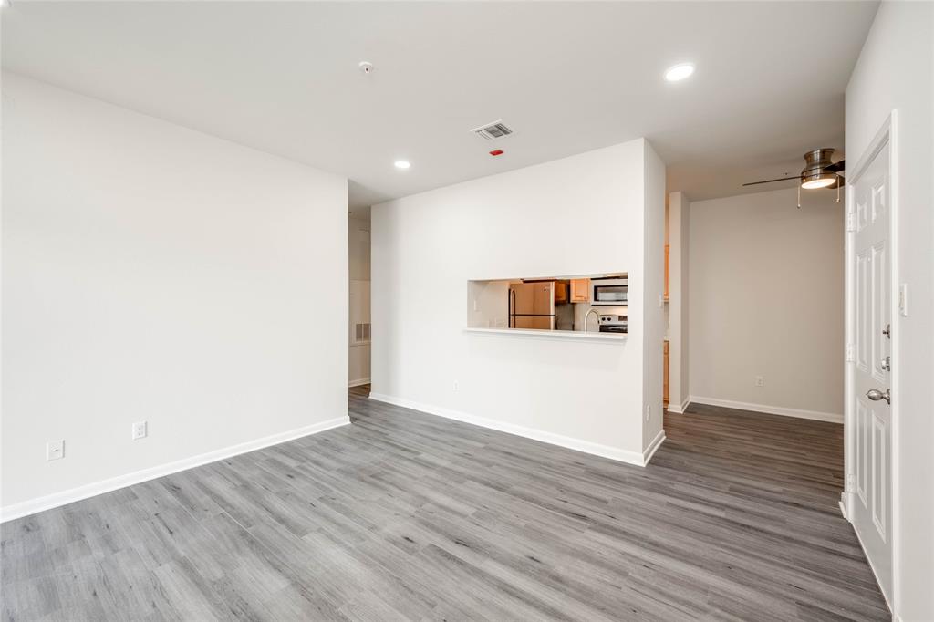 12166 Metric Blvd 252 Property Photo 2